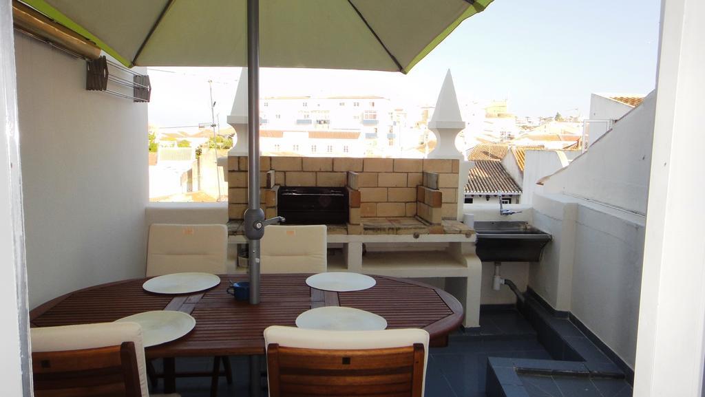 Casa Amarela Guesthouse ลากอส ห้อง รูปภาพ