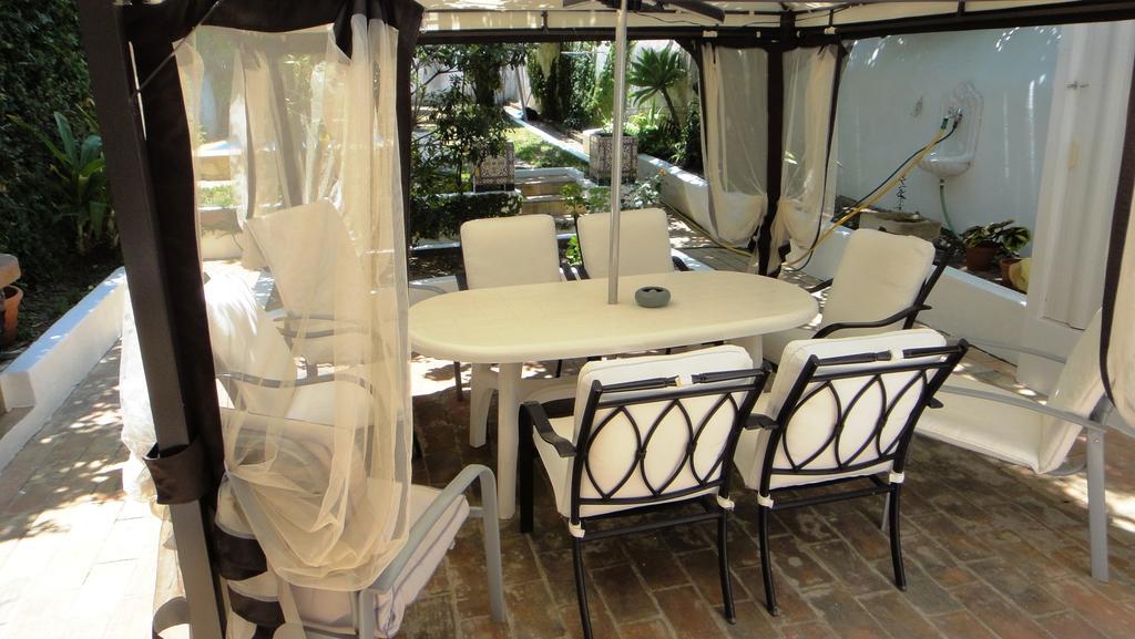 Casa Amarela Guesthouse ลากอส ห้อง รูปภาพ
