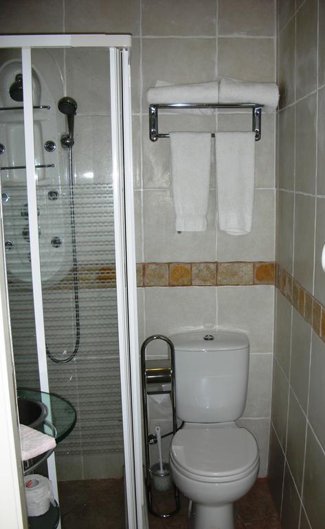 Casa Amarela Guesthouse ลากอส ห้อง รูปภาพ