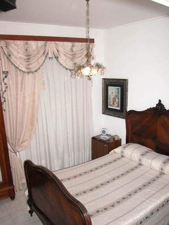Casa Amarela Guesthouse ลากอส ห้อง รูปภาพ